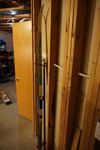Peltonen Wood Cross CountrySolomon Skis with Pole