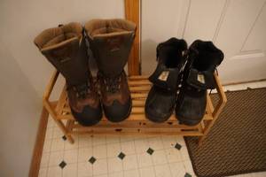 Wood Shoe Rack  2 Pair of Winter Boots
