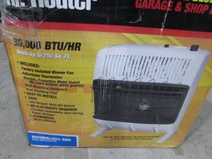 lot 27 image: Mr. Heater Natural Gas Heater