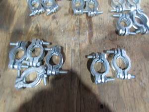 lot 39 image: Clamps