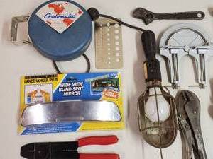 lot 32 image: Tool Lot