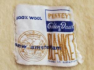 lot 82 image: Vintage JC Pennys New Amsterdam Golden Dawn 100% Wool Blanket Yellow 72 x 48