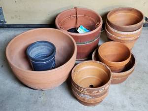 lot 93 image: Misc. Terra Cotta Planters Lot