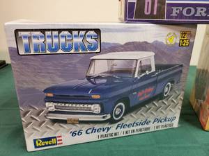 lot 132 image: (3) New In Box Models Ready to Assemble