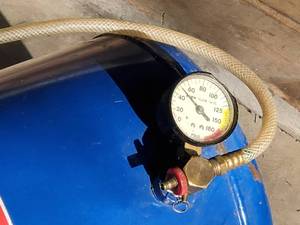 lot 136 image: Portable Air Tank made in USA.
