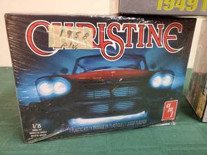 lot 163 image: (3) New In Box Models Ready to Assemble