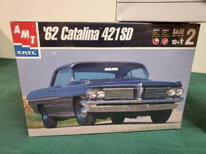 lot 167 image: (3) New In Box Models Ready to Assemble