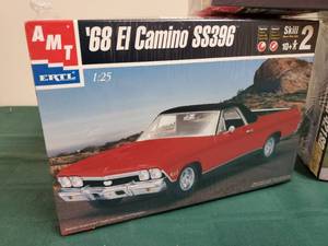 lot 169 image: (3) New In Box Models Ready to Assemble