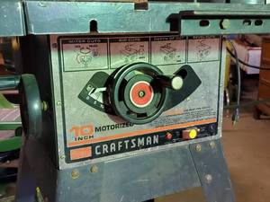 lot 189 image: Craftsman 10 Table Saw