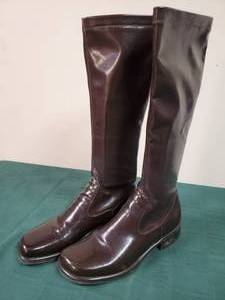 lot 222 image: Pair of Womens Franco Sarto Brown Boots Size 10M