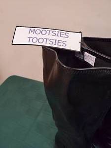 lot 224 image: Pair of Womens Black Mootsies Tootsies Boots Size 11M