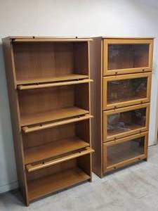 lot 227 image: Pair of Bookcases