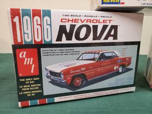 lot 248 image: (3) New In Box Models Ready to Assemble