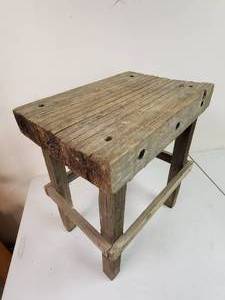 lot 274 image: Wooden Planter Stand