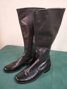 lot 226 image: Pair of Womens Franco Sarto Black Boots Size 11W