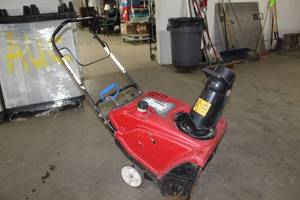 lot 14 image: Toro Power Clear 721 R-C Commercial 21 Snowblower 212cc OHV 4-Cycle Recoil Start