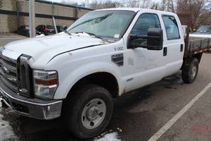 lot 8 image: 2010 Ford F-350 XLT Lariat King Ranch Super Duty 4-Door Crew Cab Work Truck