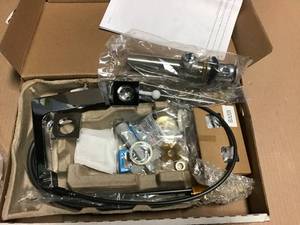 lot 21 image: Ara 8 in. Widespread 2-Handle Bathroom Faucet with Metal Drain Assembly in Chrome &nbspin good condition 