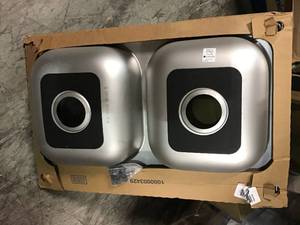 lot 43 image: Drop-In Stainless Steel 33 in. 4-Hole Double Bowl Kitchen Sink by Glacier Bay &nbspin good condition 