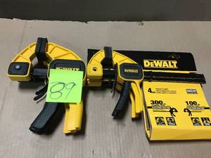 lot 89 image: Dewalt DWHT83196 DEWALT TRIGGER CLAMP 4 PACK &nbspin good condition 