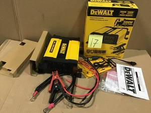 Dewalt Power Inverter DXAEPI1000 1000 Watt Continous2000 Watt Peak in good condition