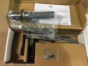 Modern Single Hole Single-Handle Bathroom Faucet in Chrome in good condition