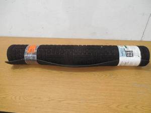 lot 46 image: 3 X 4 TRAFFIC MASTER ENTRANCE MAT.