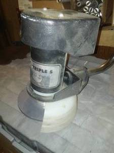 Triple S electric Edger SSS - working
