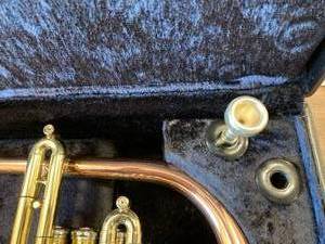 LeBlanc Flugelhorn with mouthpiece