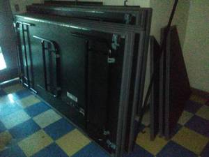 Band Orchestra Risers, LIKE NEW Complete, includes cart
