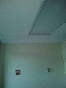 Entryway No. 3 Ceiling, wall heater (DO NOT INCLUDE ANY DOORS)