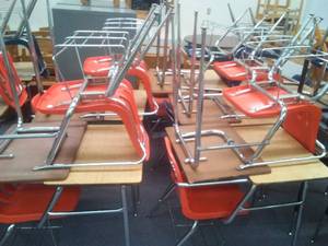 Virco Student Desk � High School Size (14)