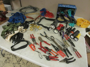 lot 230 image: ASSRTD. SNIPS, FLASHLIGHTS, STEEL CABLE, WORK GLOVES, HOOKS, ROPE HARNESSES, MORE