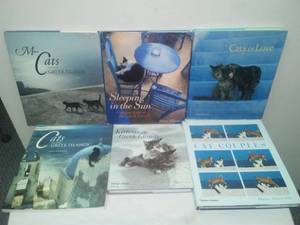 Cats & kitten Books.