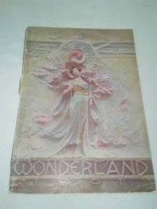 1901 Northern Pacific Railroad Wonderland  book Yellowstone Park.