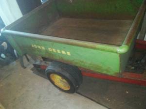 John Deer Garden Utility Cart Wagon Trailer.
