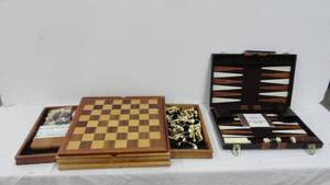 Game Boards - BackgammonChestCheckers