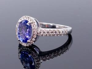 lot 8A image: Exquisite EFFY Designer Signed 1.49 Carat Natural Tanzanite and Diamond Ring $3624.00 MSRP
