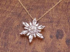 lot 30 image: Festive Diamond Snowflake 18 Estate Necklace in 14k Yellow Gold $2899 Retail