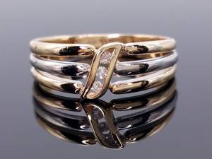 lot 68 image: Beautiful Channel Set Diamond Estate Ring in 14k Two-Tone Gold