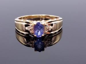 lot 69 image: Tanzanite and Diamond Estate Ring in Yellow Gold