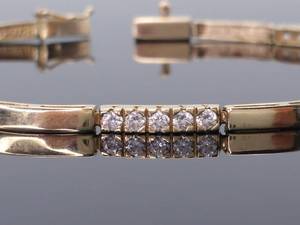 lot 27B image: 1.05 Carat Diamond Tennis Bracelet in 14k Yellow Gold $3550 Retail