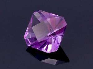 lot 60H image: 4.55 Carat Brazilian Amethyst Gemstone