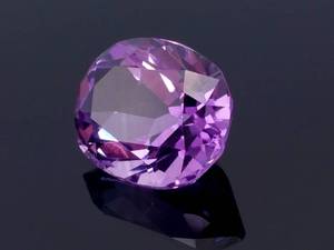 lot 60J image: 4.55 Carat Oval Cut Brazilian Amethyst Gemstone