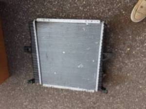 2000 Ford Explorer Radiator