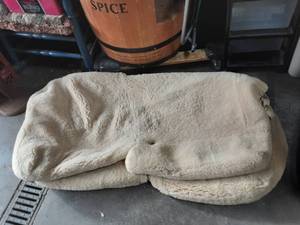 2-Super Thick, Comfy, Winter Bucket Seat Covers (Very Clean)
