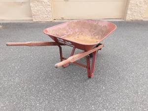 Tru-Temper 5 Cu. Ft. Wheel Barrow