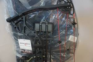 lot 2 image: Bowtech Model Heatbreaker Compound Bow