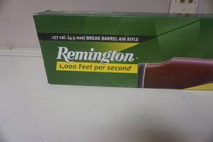 lot 10 image: Remington Model Summit 1000 .177 Caliber Break Barrel Air Rifle