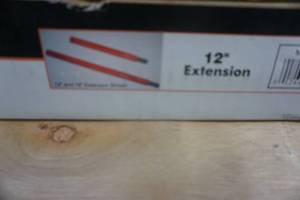 lot 41 image: Eskimo Earthquake Model EXT12 Ice AugerDrill 12 Shaft Extension